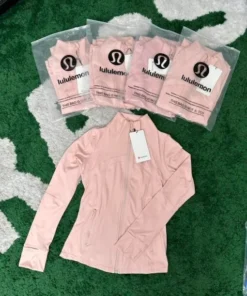 buy Lululemon Athletica clothing pallets