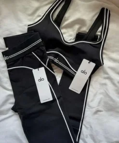 alo clothing australia​
