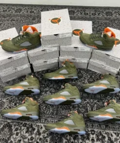 wholesale sneaker pallets