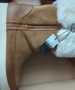 buy UGG boots wholesale